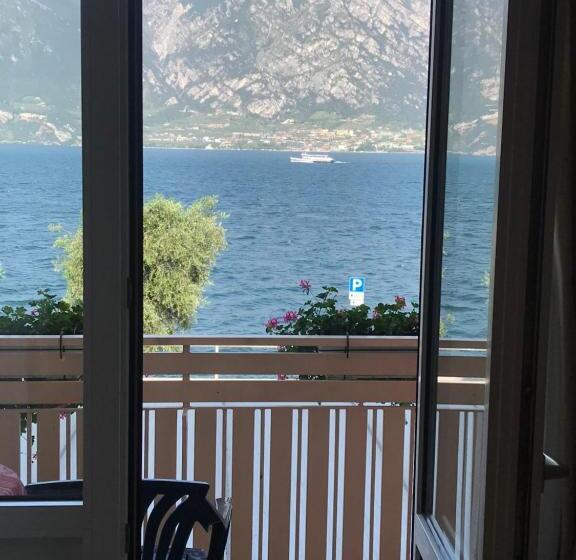 스탠다드 룸, Vela Azzurra