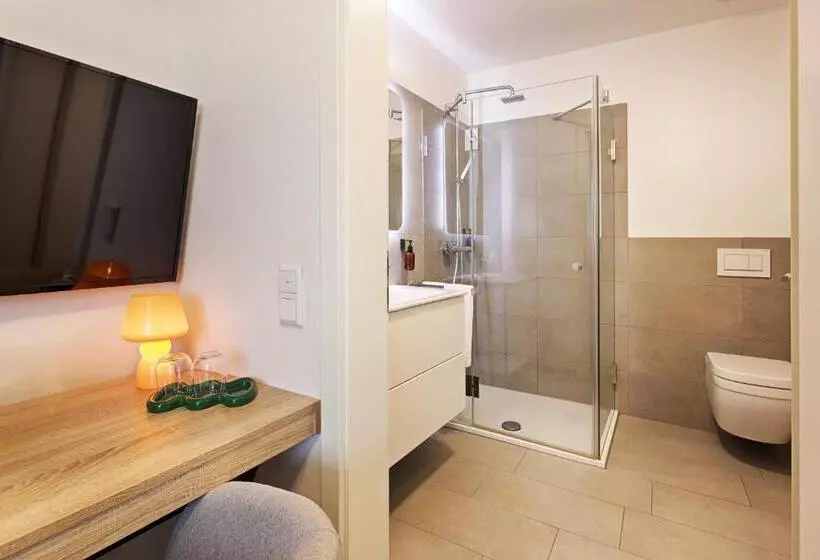 اتاق عادی, Zur Stadt Mainz   By Homekeepers