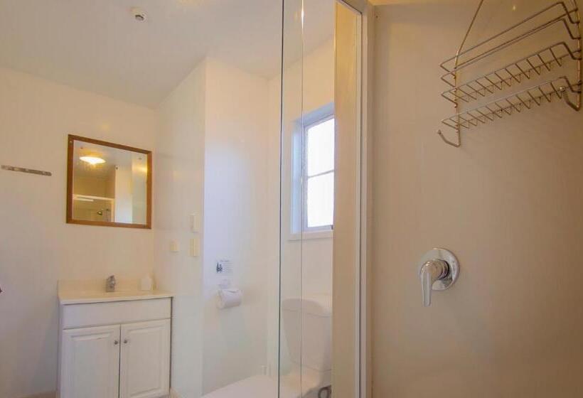 غرفة ديلوكس, Albert Number 6