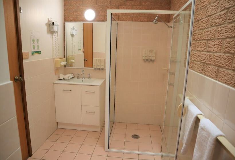 اتاق لوکس, Golden Chain Aalana Motor Inn