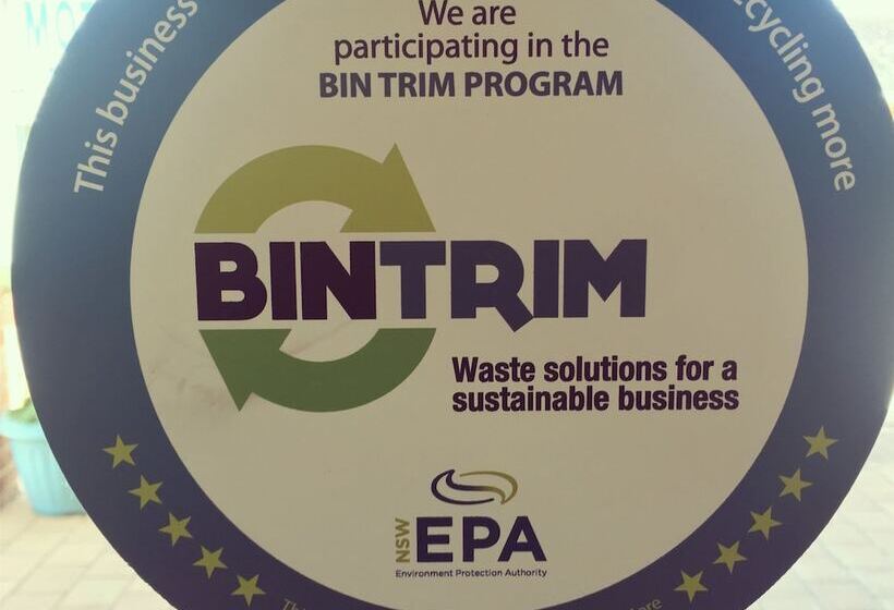 اتاق خانوادگی, Golden Chain Aalana Motor Inn