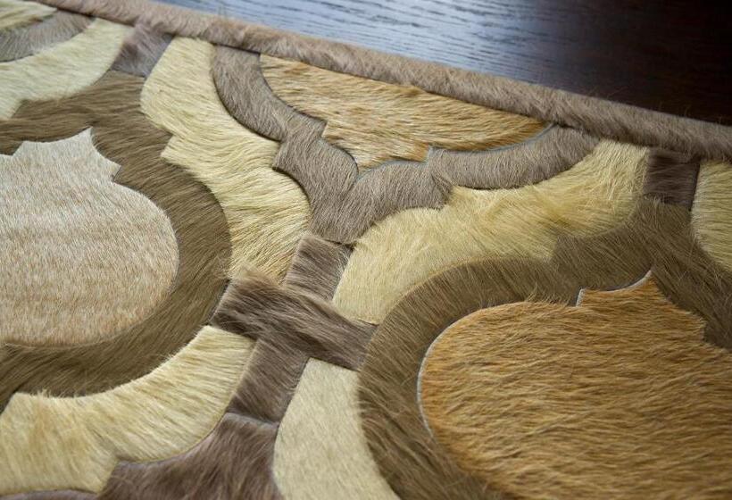 جناح مطل على البحيرة, Villa Honegg