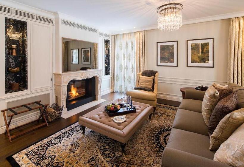 جناح إدارى, Villa Honegg