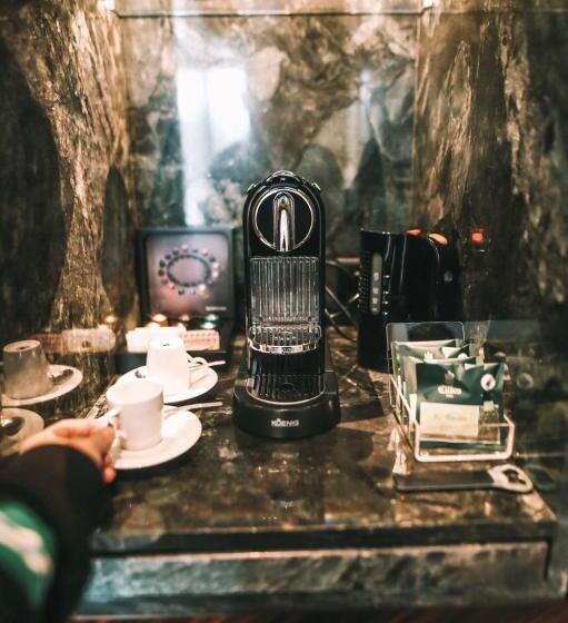 جناح جونيور مطل على الجبل, Villa Honegg