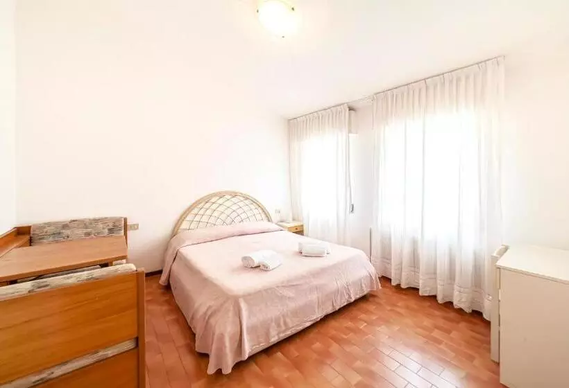 ویلای 1 خوابه با چشم‌انداز باغ, Villa Luisa