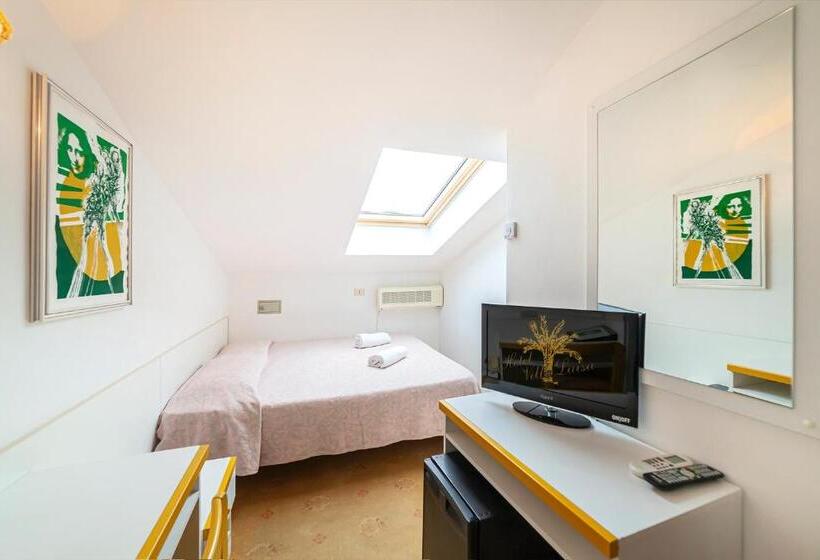 اتاق اکونومی, Villa Luisa