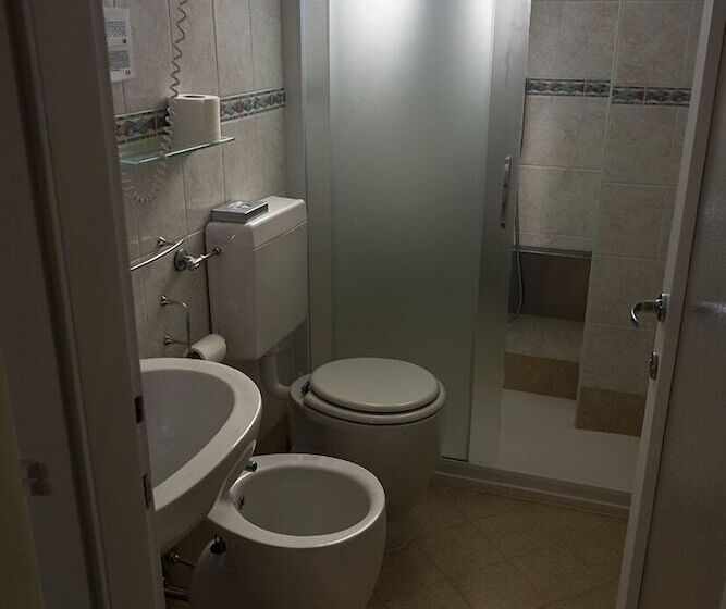 اتاق استاندارد با چشم‌انداز دریاچه, Villa Ruscello