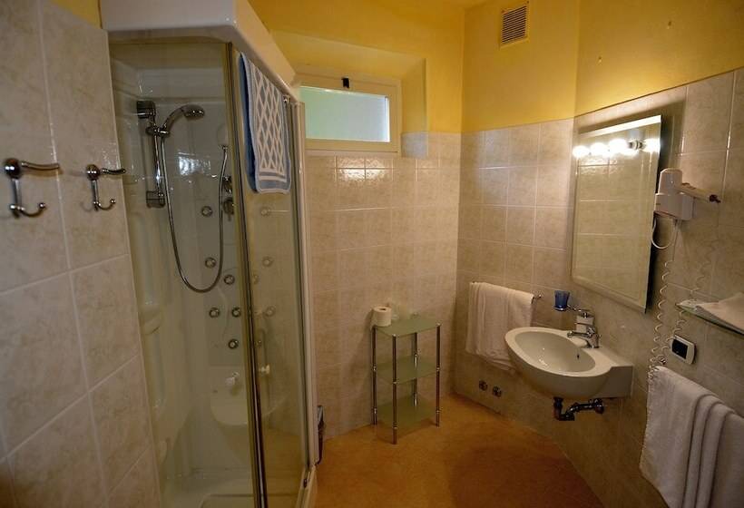 スタンダード４人部屋, Villa Ruscello