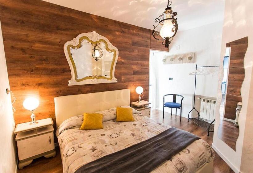 اتاق استاندارد سه نفره, Relais Garibaldi