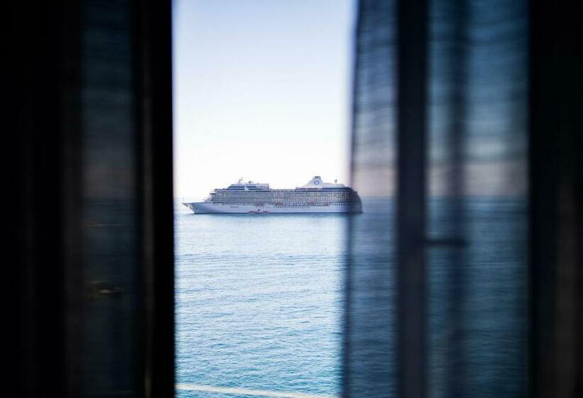 キングサイズベッドのスタンダードルーム, Frennesia Amalfi Coast