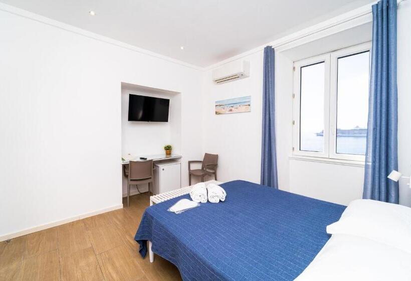 オーシャンビュースタンダードルーム, Frennesia Amalfi Coast