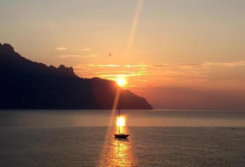 Стандартный Номер Кровать Кинг, Frennesia Amalfi Coast