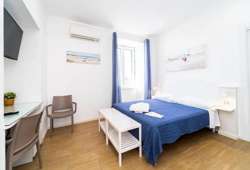اتاق استاندارد با چشم‌انداز دریا, Frennesia Amalfi Coast