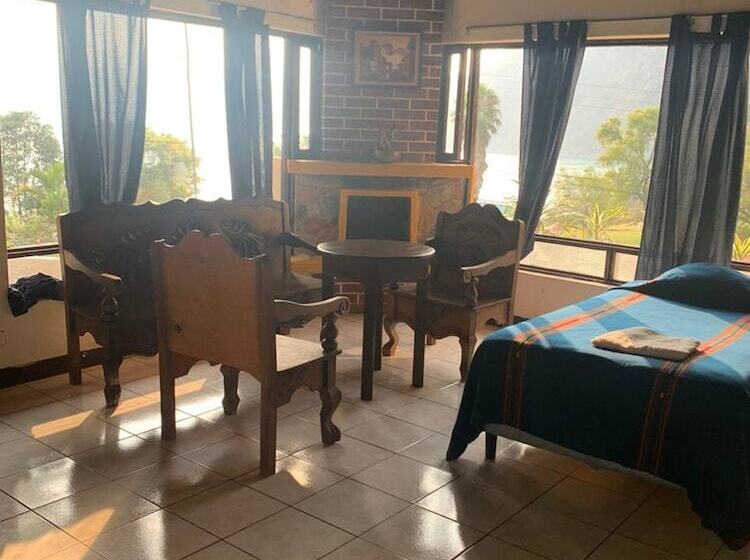 اتاق خانوادگی, Bahia Atitlan