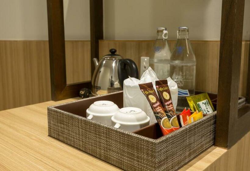 디럭스 룸, Paragon Grand Resort