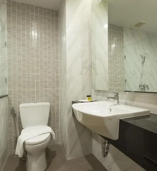 Deluxe Kolmen Hengen Huone, Paragon Grand Resort