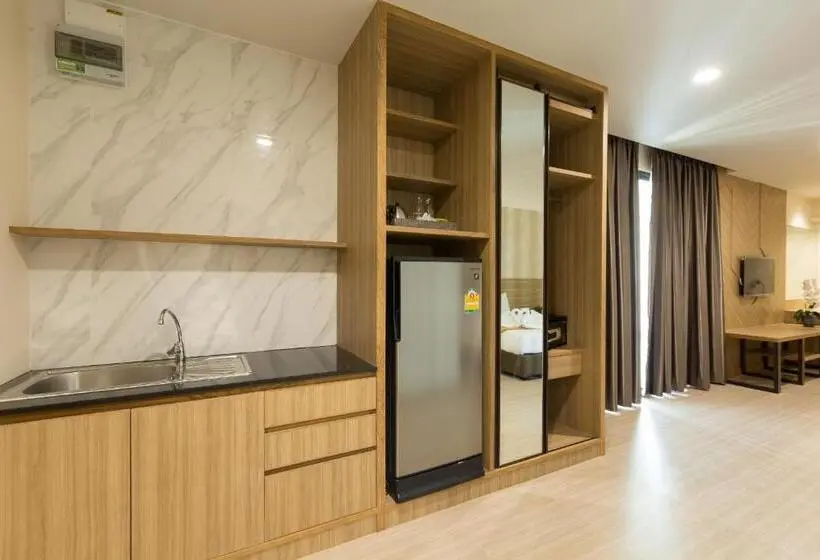 Deluxe Kolmen Hengen Huone, Paragon Grand Resort