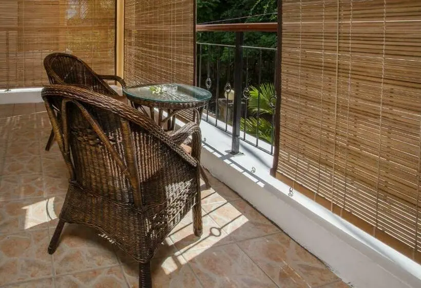 اتاق راحتی, Residence Le Palmiste