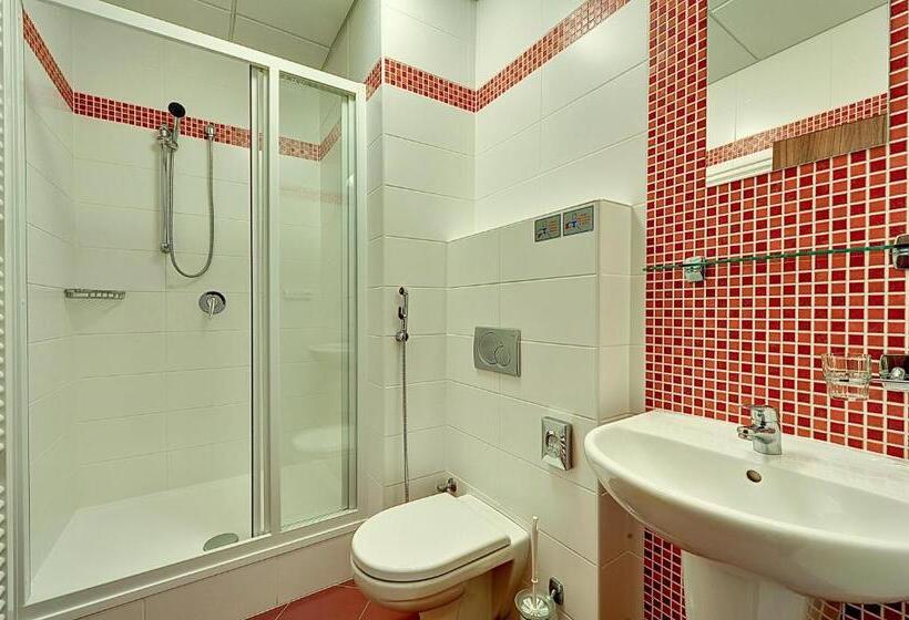 Pokój Comfort Jednoosobowy, Běhounek