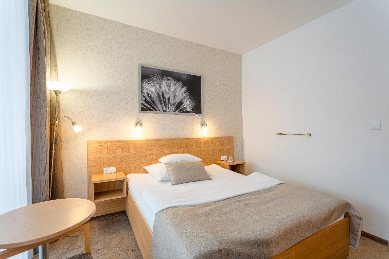 Pokój Comfort Jednoosobowy, Běhounek