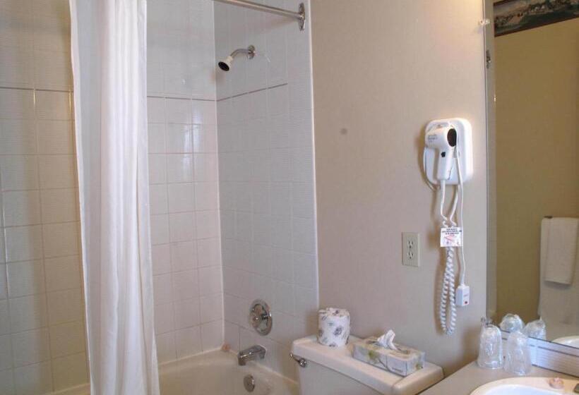 标准间带阳台, Brigantine Inn & Suites