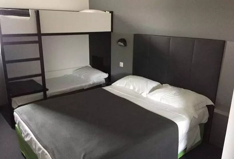 ファミリールーム, Brit Hotel Marvejols