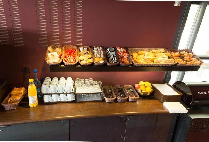 חדר סטנדרט, Brit Hotel Marvejols