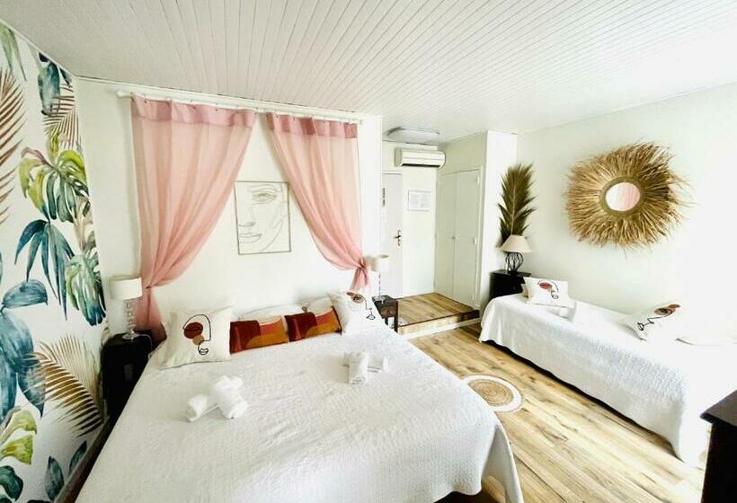 테라스 주니어 스위트, Des Artistes