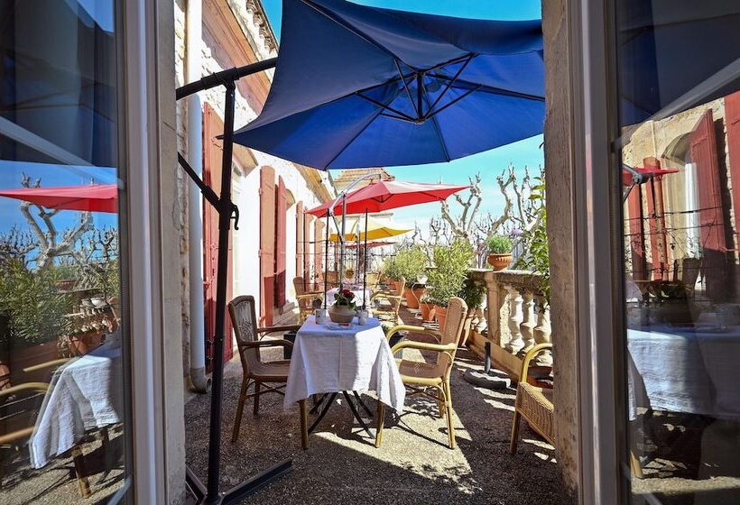 테라스 주니어 스위트, Des Artistes