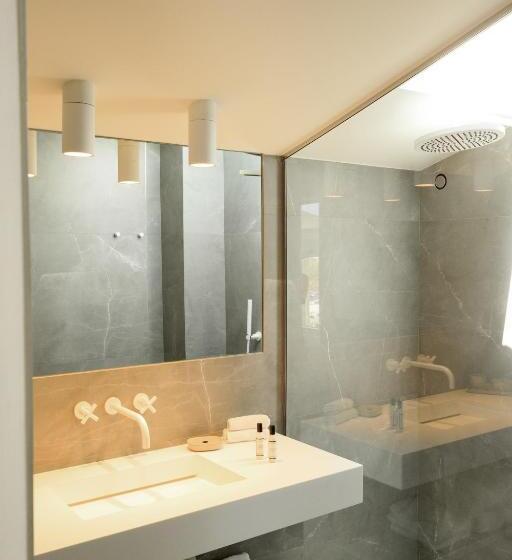 尊贵套房, Du Centre Nautique