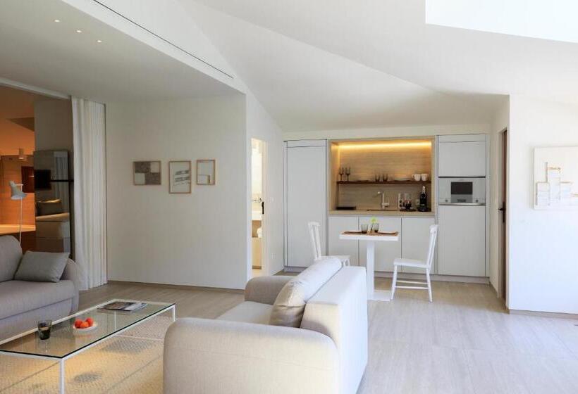 尊贵套房, Du Centre Nautique