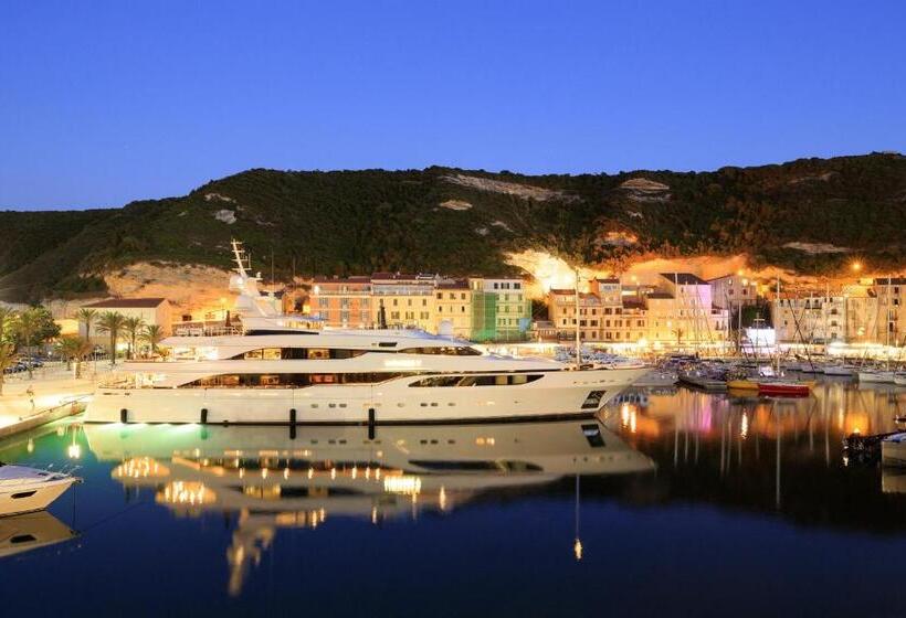 套房, Du Centre Nautique