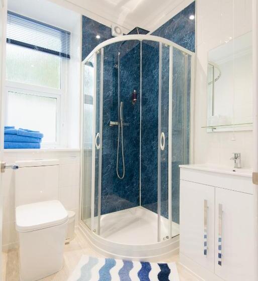 חדר אקונומי, Gwesty Gadlys