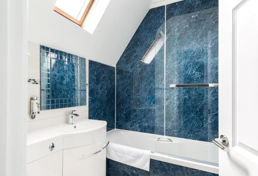 חדר משפחתי נוף לים, Gwesty Gadlys