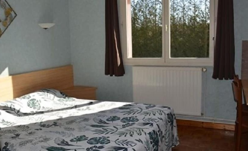 スタンダードルーム, Hôtel De Courteilles