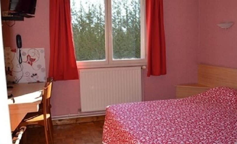 スタンダードルーム, Hôtel De Courteilles