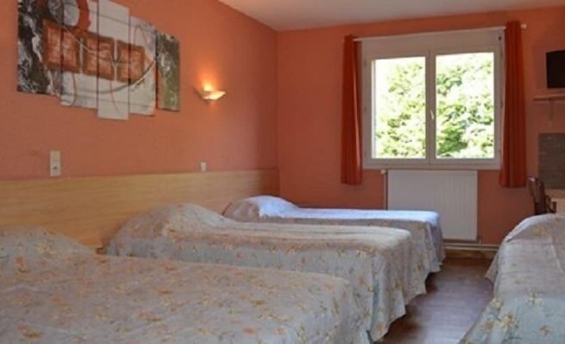 ファミリールーム, Hôtel De Courteilles