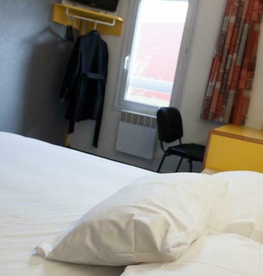 Номер Стандарт, Hôtel Quick Palace Tours Nord