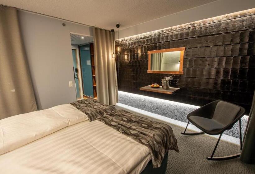 חדר סטנדרט נוף להרים, Isosyote