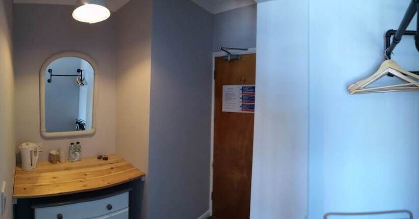 海景标准间带阳台, Kindaplace