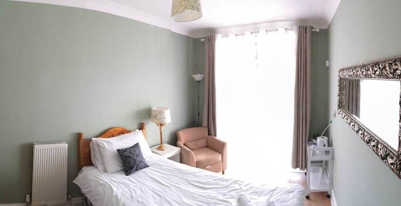 带阳台的标准单人间, Kindaplace