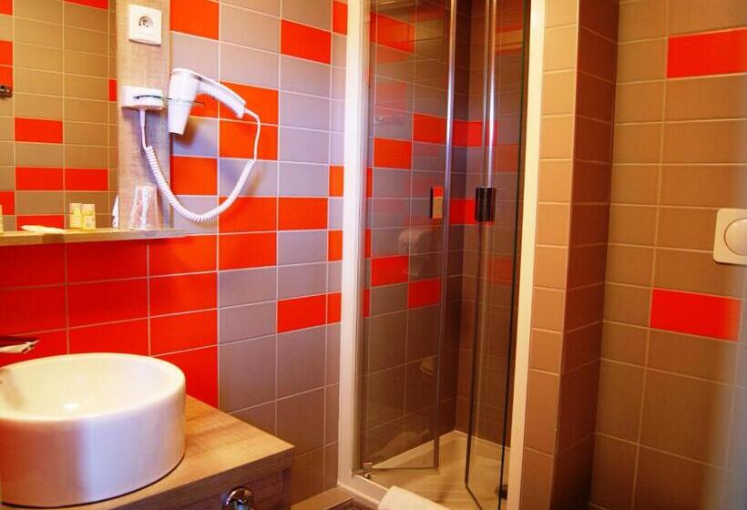 חדר משפחתי, The Originals City, Hôtel Clermontferrand Sud Aubière