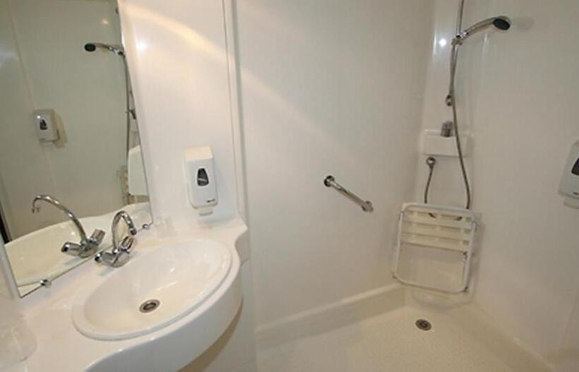 身障者適用スタンダードルーム, Quick Palace St Jean De Vedas A709