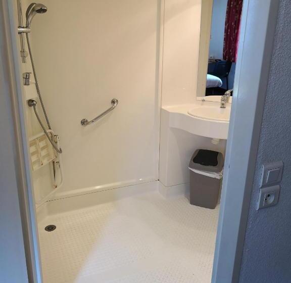 身障者適用スタンダードルーム, Quick Palace St Jean De Vedas A709