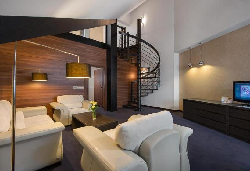 스위트, Rado Resort Spa & Wellness