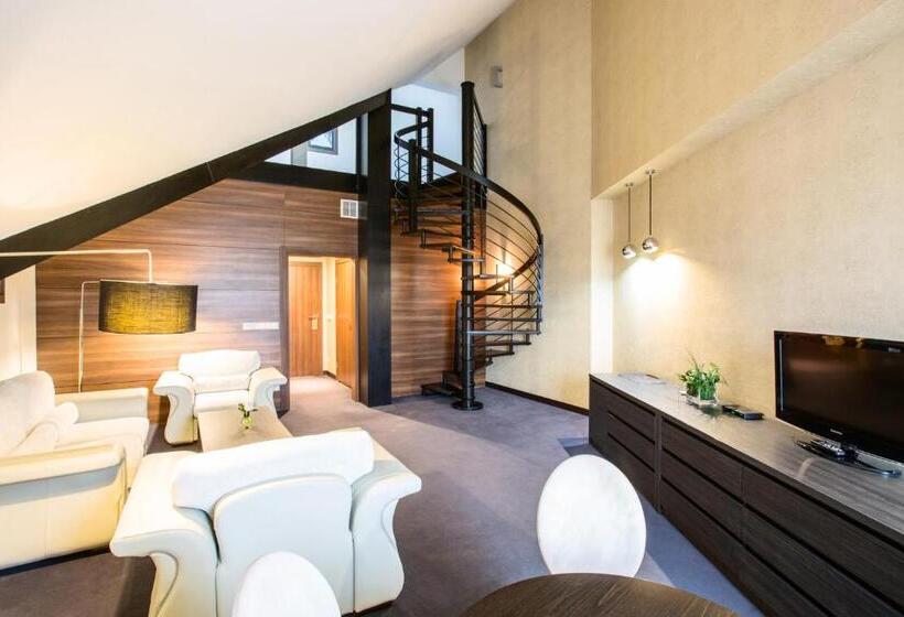 스위트, Rado Resort Spa & Wellness