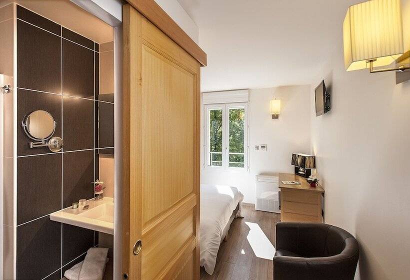 غرفة سوبيريور مطلّة علي النهر, Hôtel Restaurant Les 2 Rives   Logis Hôtels