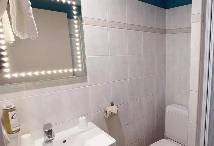 اتاق استاندارد, The Originals Access, Hôtel Les Iris, Bercksurmer
