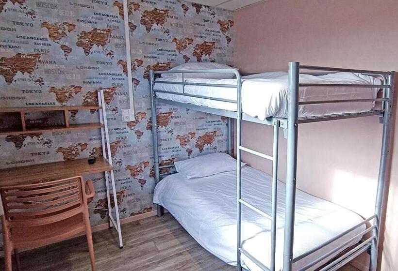 四人标准间, The Originals Access, Hôtel Les Iris, Bercksurmer