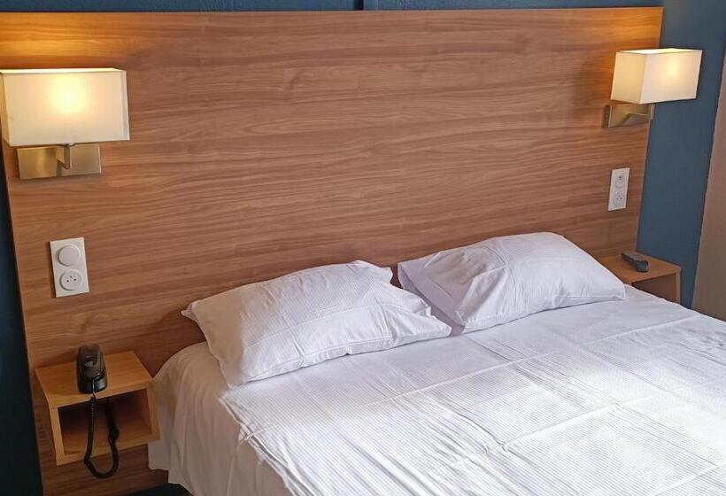Четырехместный Номер Стандарт, The Originals Access, Hôtel Les Iris, Bercksurmer